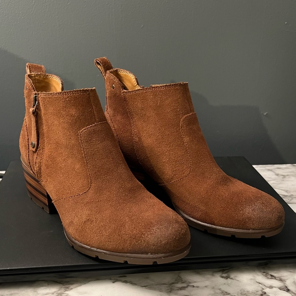 CAT ankle boots